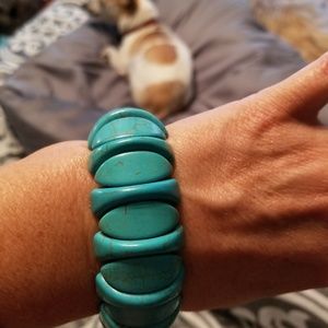 Faux turquoise stretch bracelet